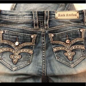 Rock Revival jeans long.